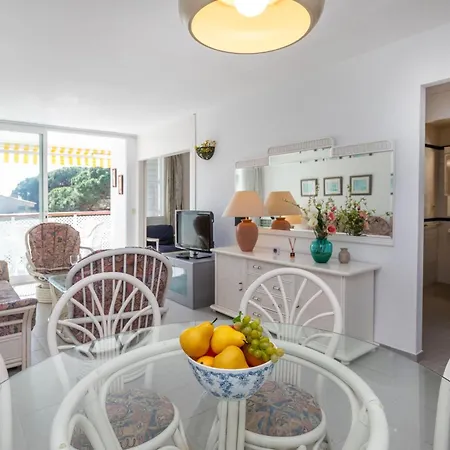 Tulipanes By Interhome Apartman Platja d'Aro