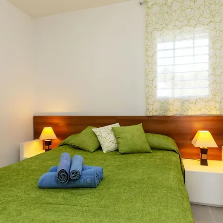 Tulipanes By Interhome * Platja d'Aro